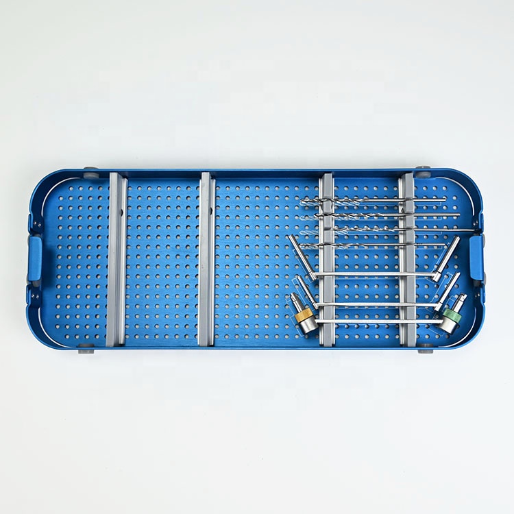 Kit Chirurgico Ortopedico per  - Surgical Instrument Set recensione e prezzo