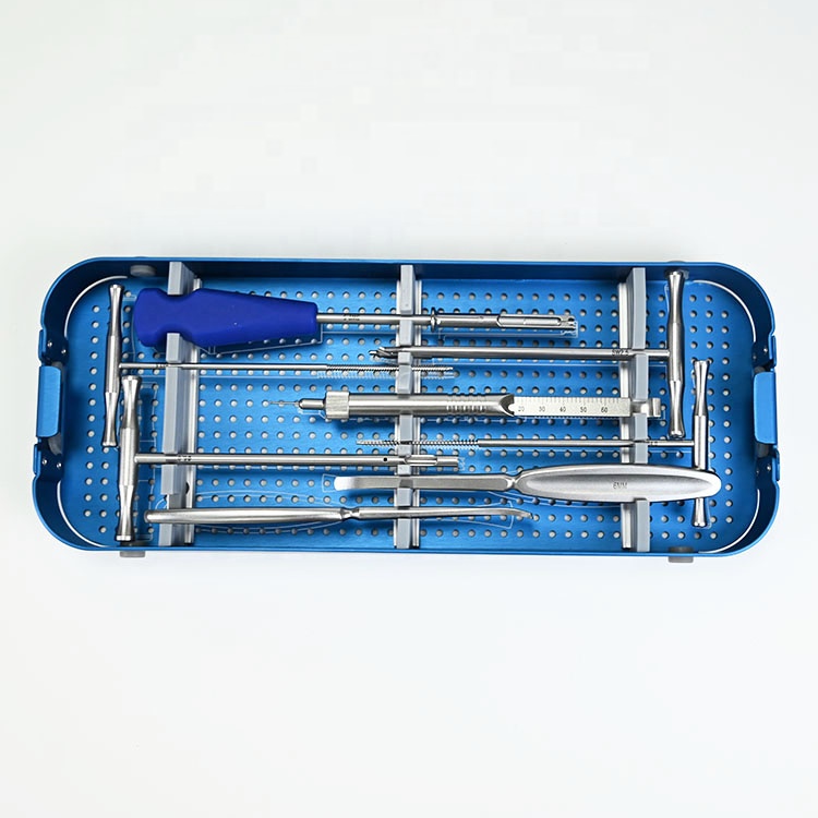 Kit Chirurgico Ortopedico per  - Surgical Instrument Set recensione e prezzo